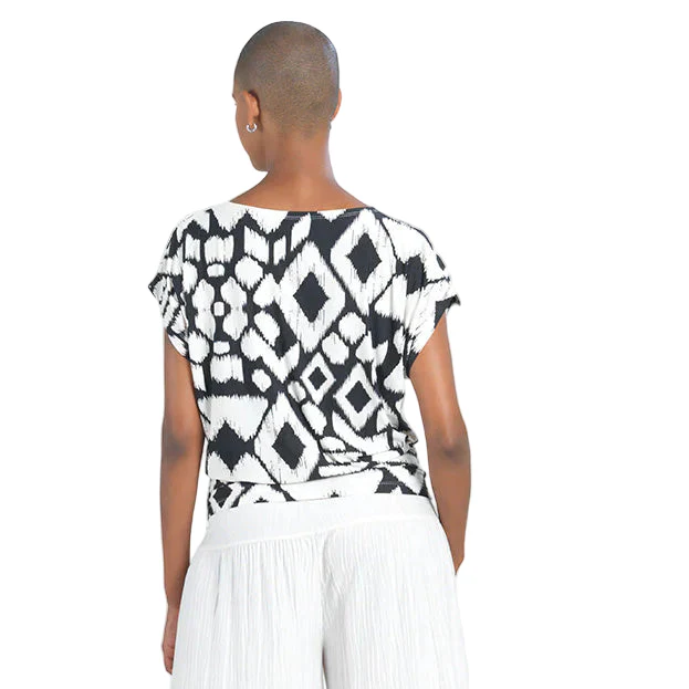 Clara Sun Woo Crinkle Pleat Knit Dolman Short Sleeve Top (Aztec)(T208PL)Size XL - Image 2