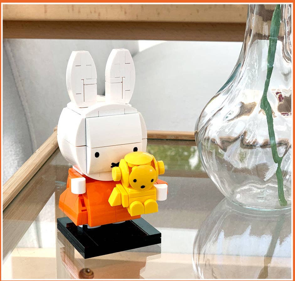 COCOTI Miffy Brick Figure with Teddy – Mini Block Set - Image 4