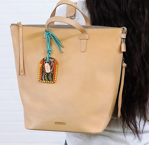 Consuela Sandy Bag Tag - Image 2