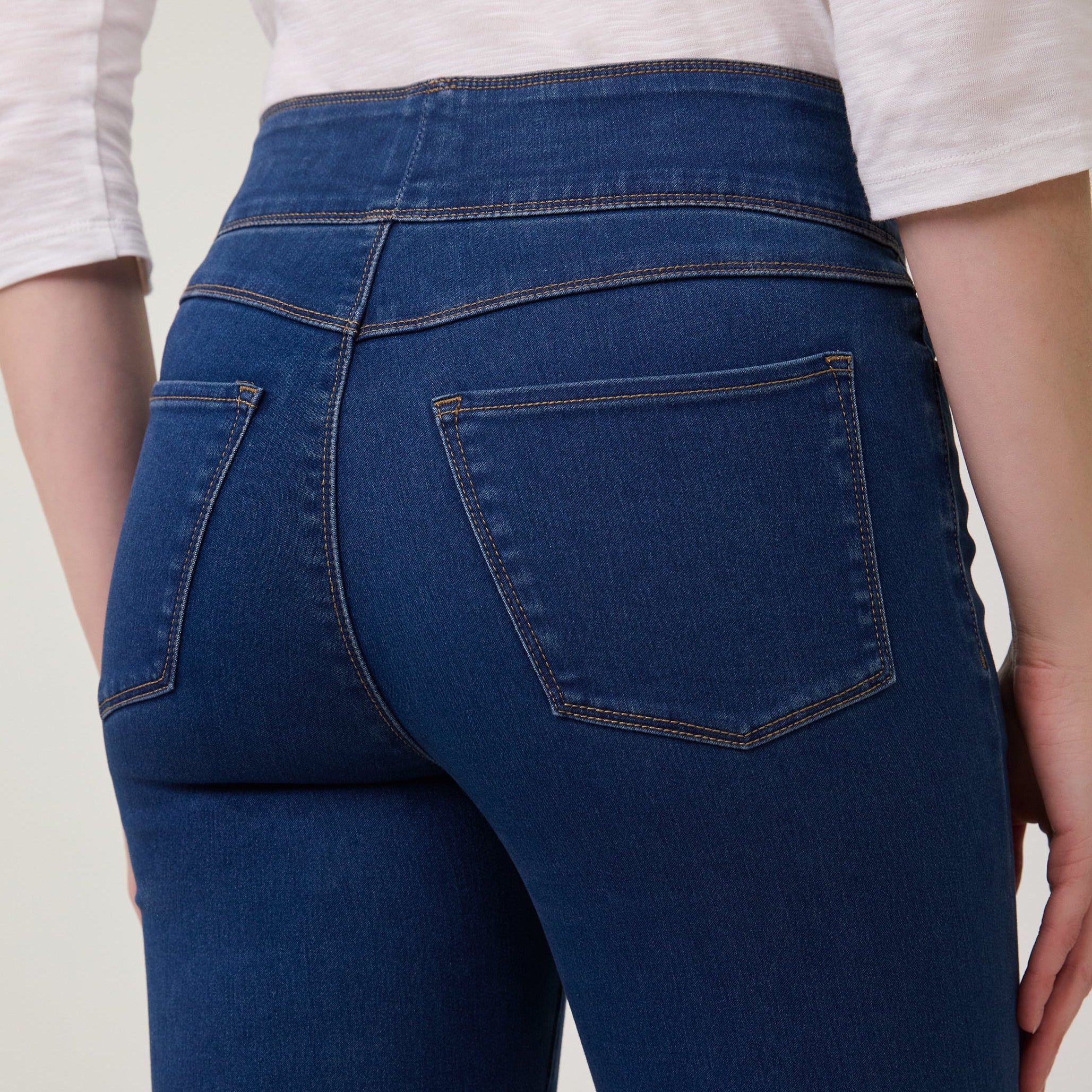 FDJ French Dressing Pull-On Slim Ankle Jean (241806N)(Indigo) - Image 3