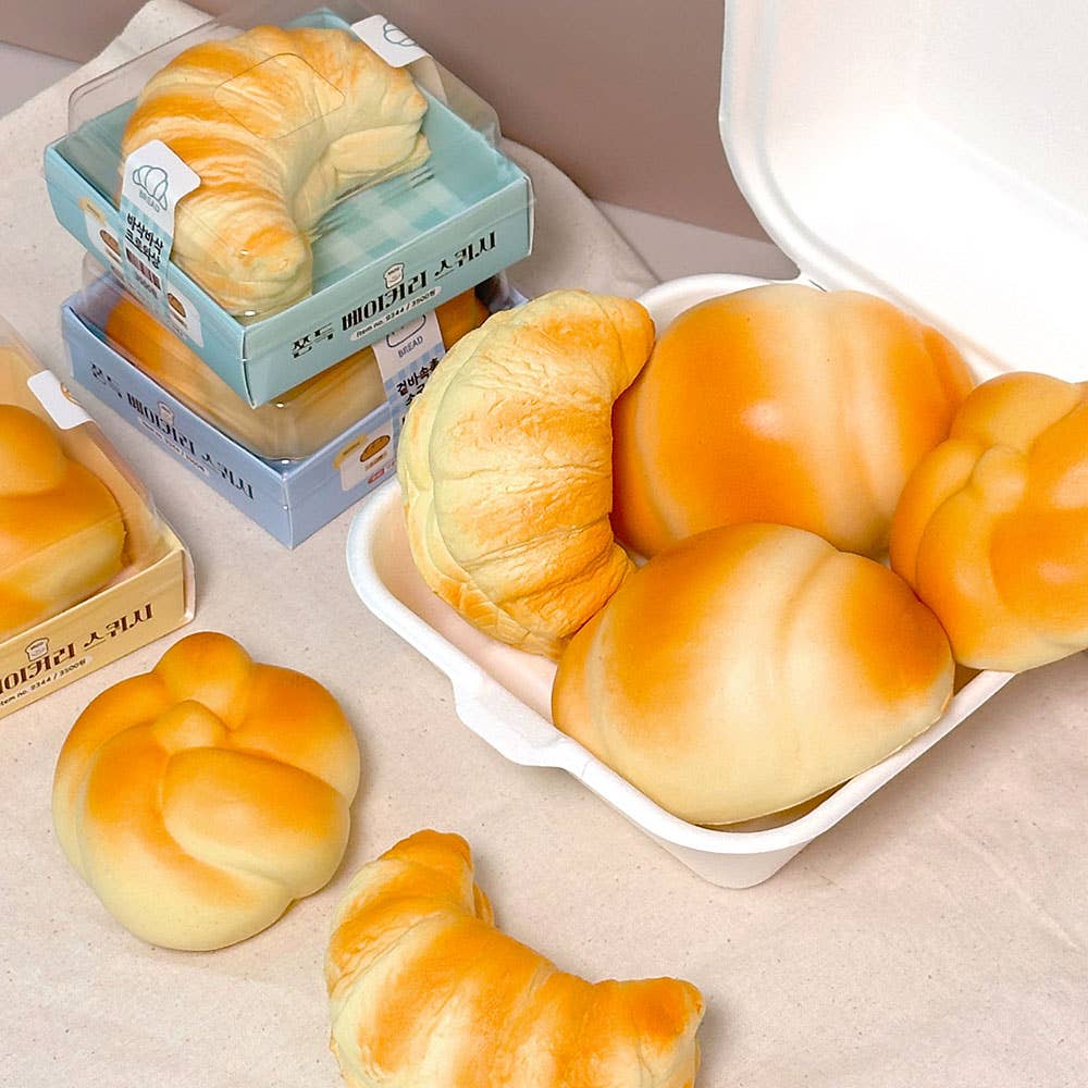 Fresh Bakery Bread Squishy Stress Relief Toy - Image 2