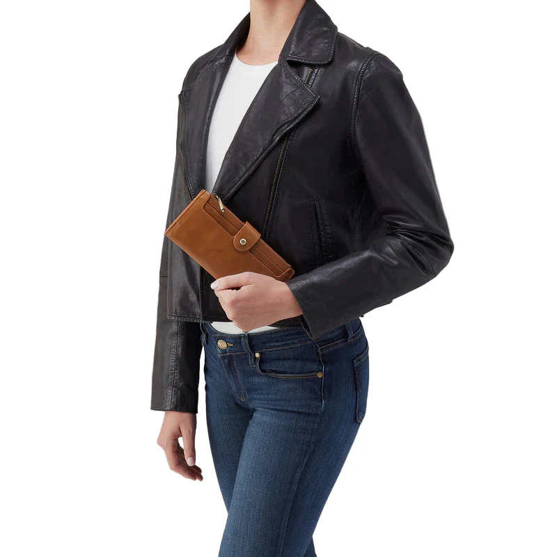 HOBO Dunn Polished Leather Continental Wallet (2 Colors) - Image 2