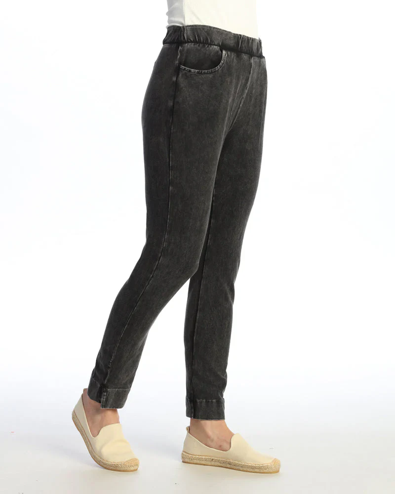 Jess & Jane Slim Scoop Pockets Split Ankle Pant (M132) - Image 3
