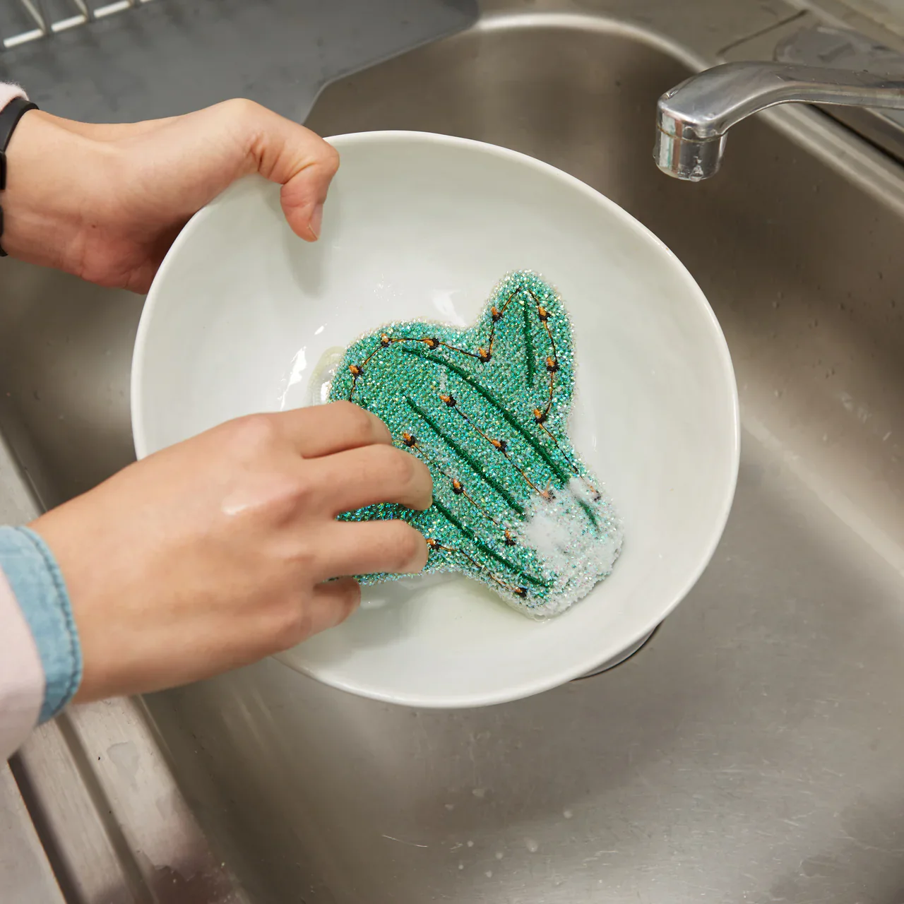 Kikkerland Cactus Sponge Set of 2 - Image 2