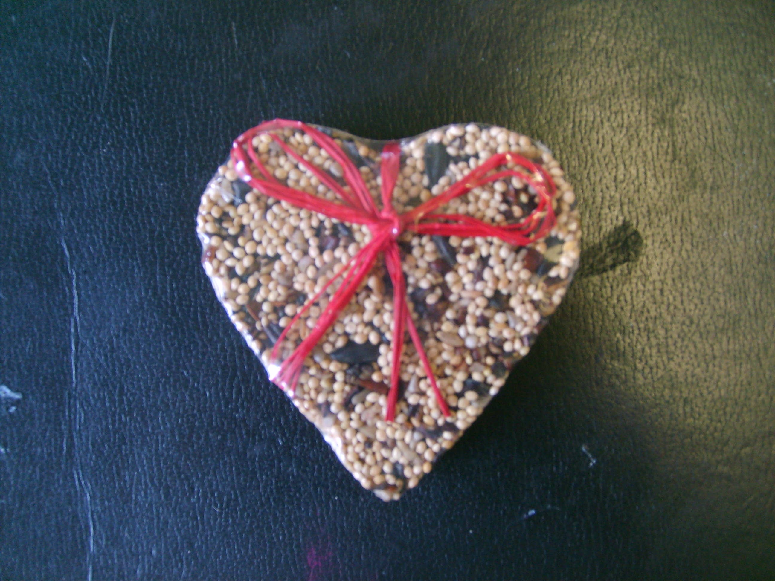 Little Heart Bird Treat - Image 4