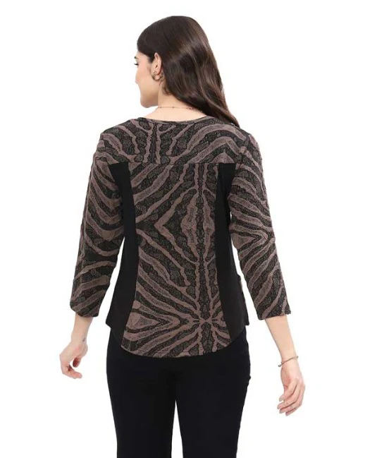 Parsley & Sage Leta Panel Printed/Solid Button Top (BLK/GRAPH) - Image 2