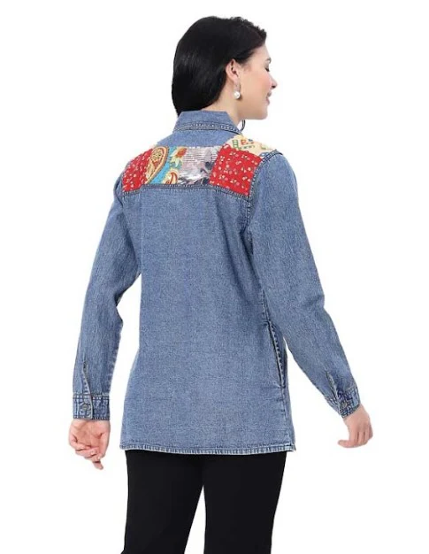 Parsley & Sage Loretta Faux Patches Denim Shirt - Image 2